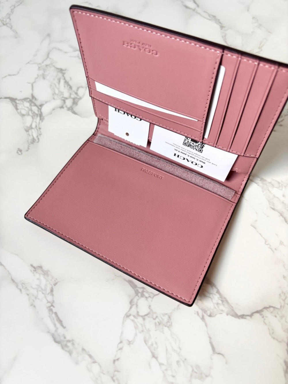 New Coach Powder Pink Passport Card Holder Wallet Limited Edition 2026 Release - Picture 9 of 10